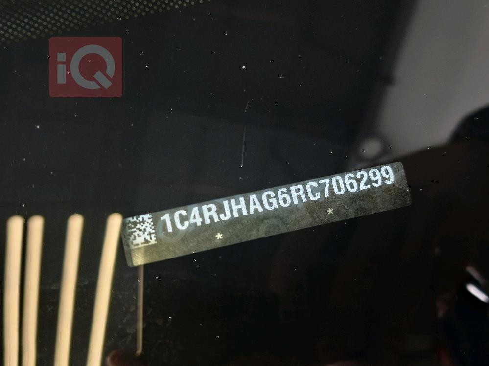 جيب جراند شيروكي